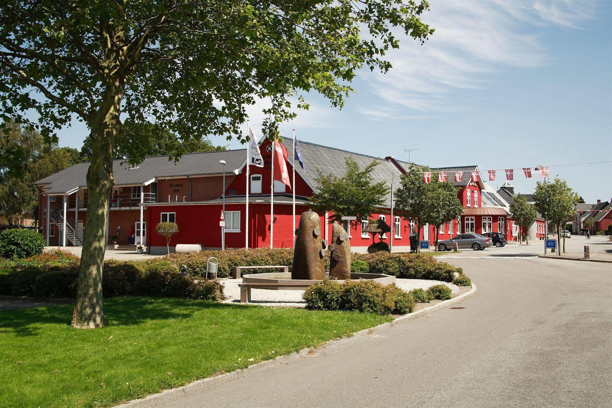 Agerskov Kro & Hotel Exterior photo